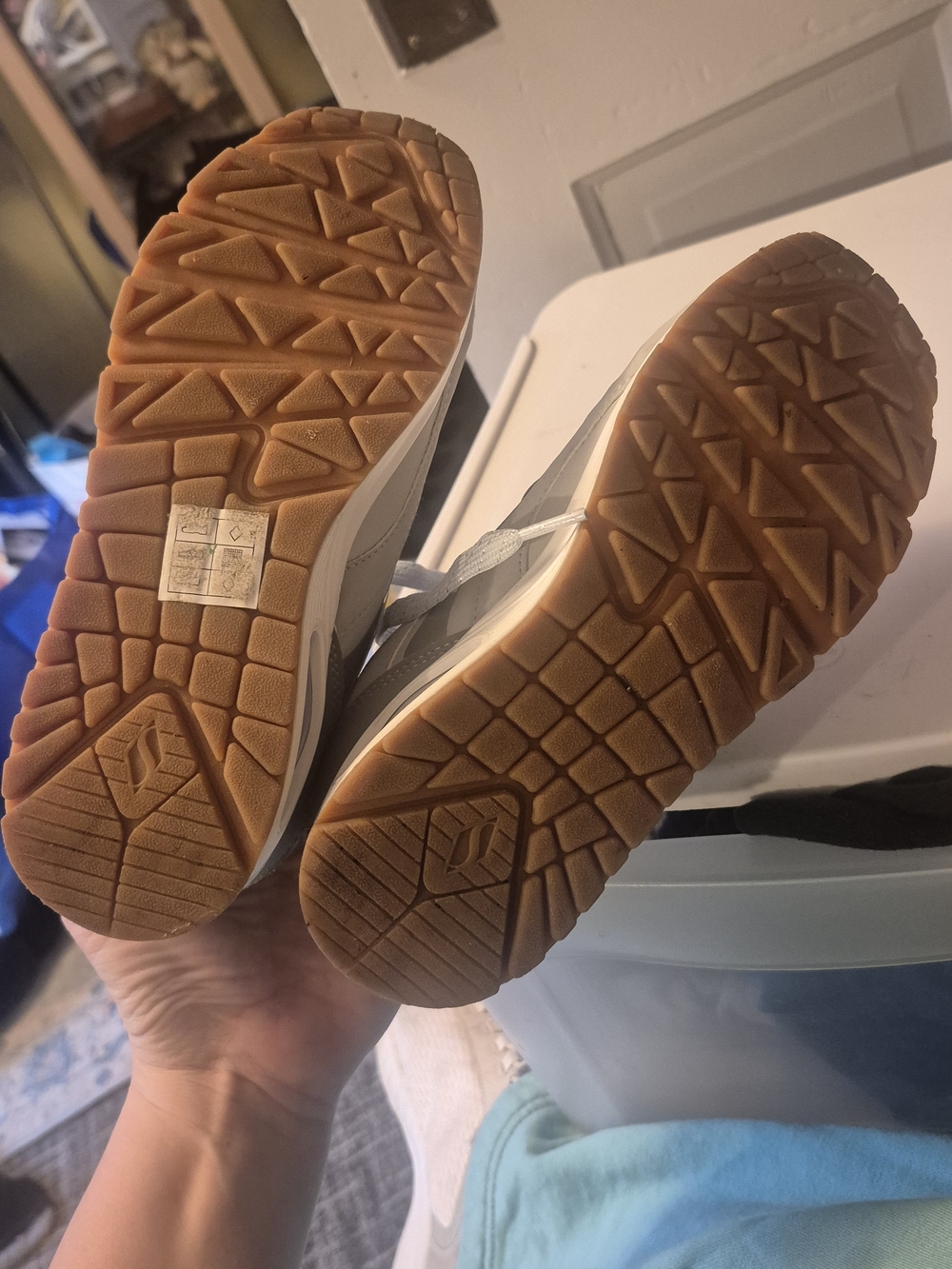 Girl sketchers Size 2 - Picture 2 of 3